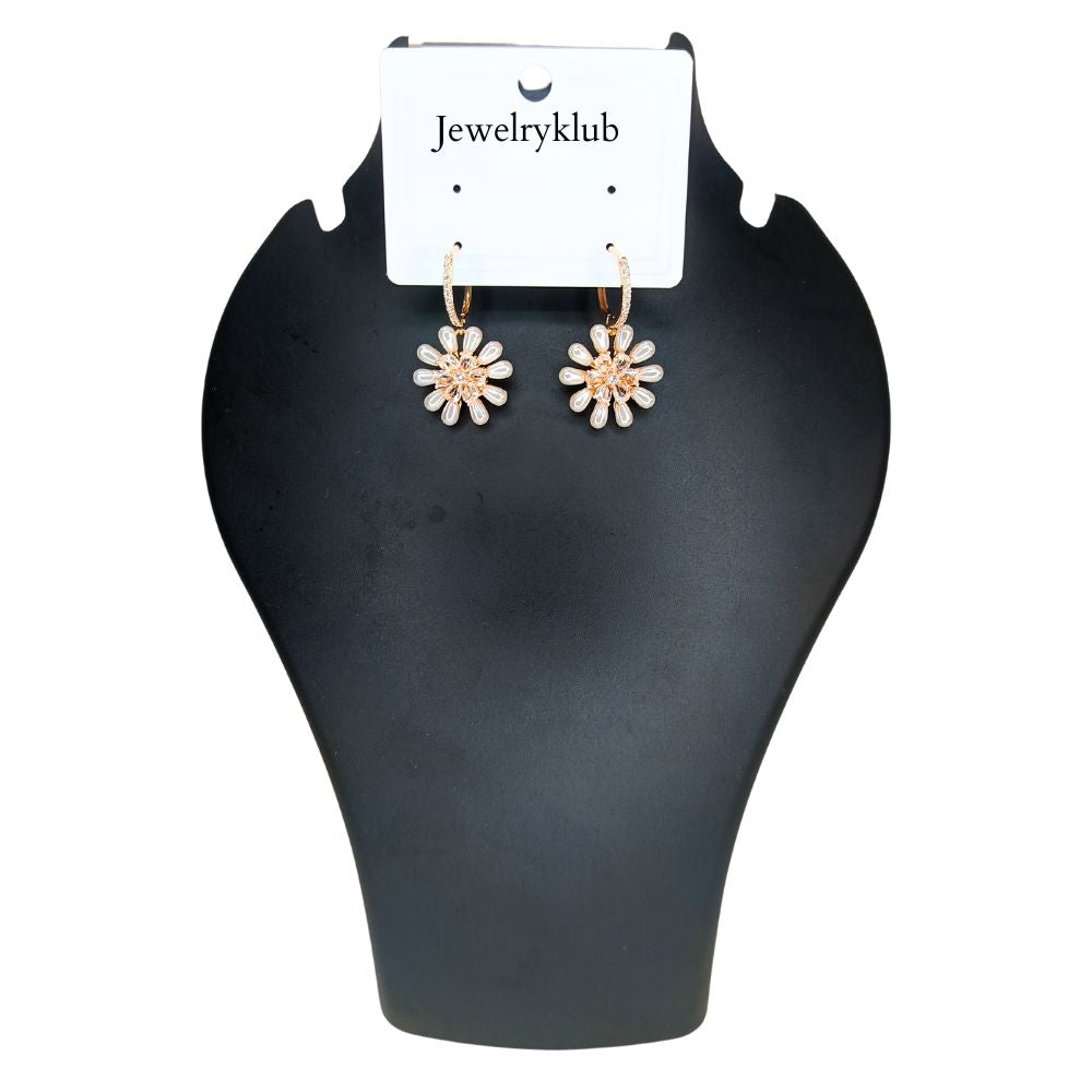 Gold-Plated Pearl Daisy Drop Earrings – Chic Floral Statement Jewelry For Girls Women