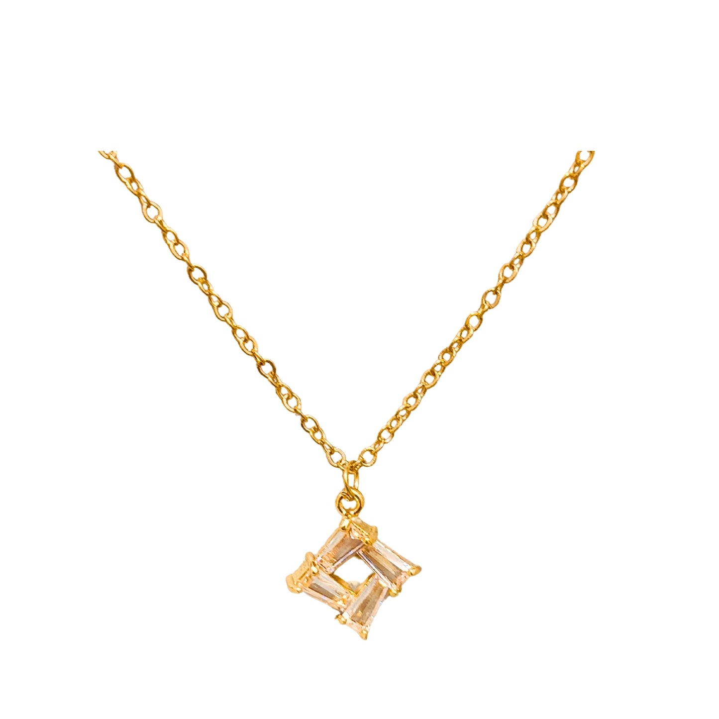 Rose Gold Plated Stainless Steel Square Crystal Pendant Necklace – Anti-Tarnish Elegance for Teens & Adults